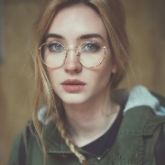 Девушка студент